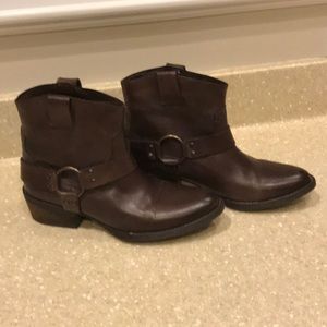 Shorty Leather Cowboy Boots 🥾